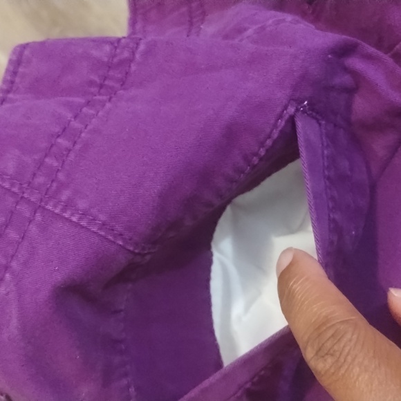 Old Navy Women Size 2 Favorite Purple Khakis Short - Picture 12 of 15